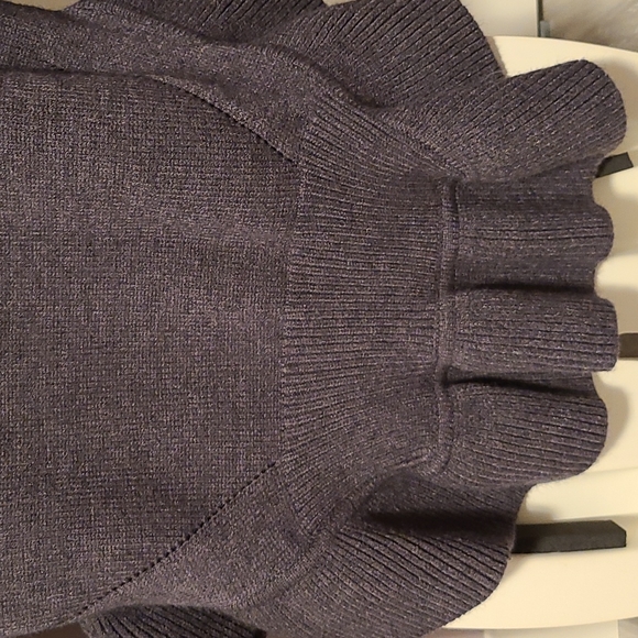 💝Maisie Grey Ruffle Knit Sweater - Picture 8 of 12